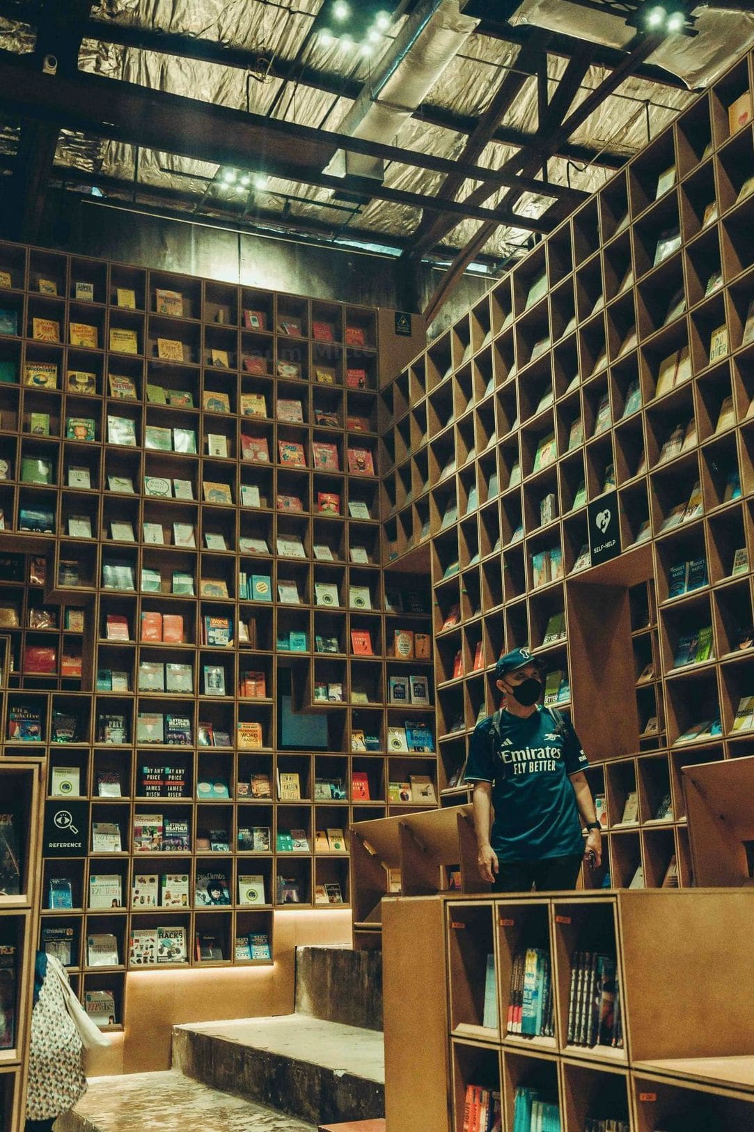 Bücherraum Mitte 1