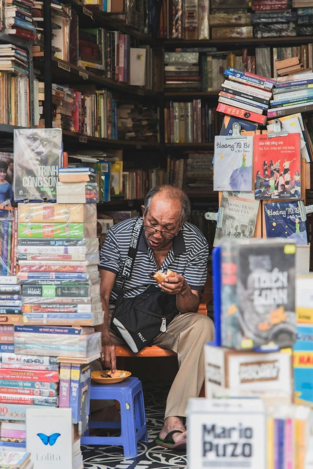 Bücherraum Mitte 10