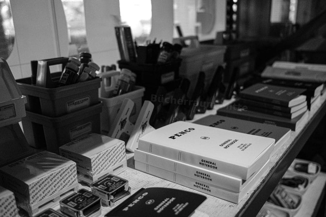 Bücherraum Mitte 13